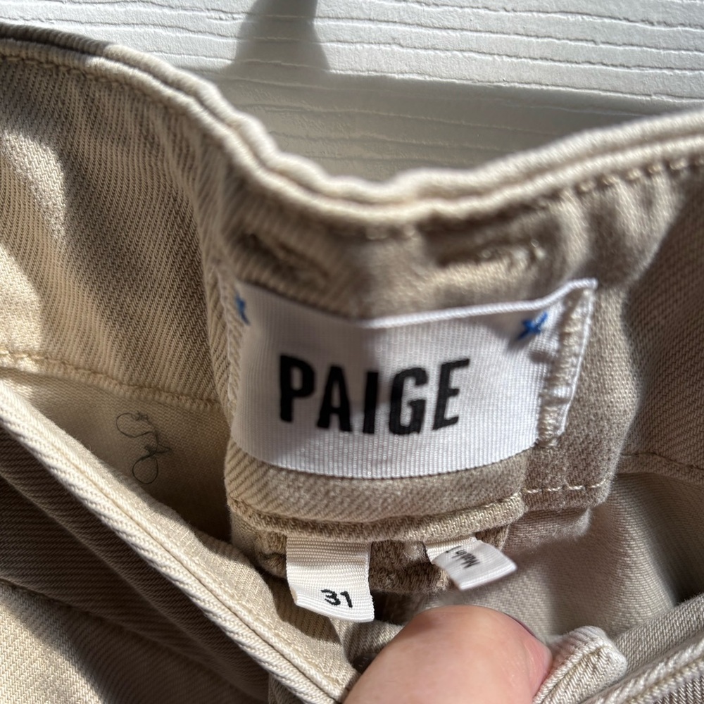 Paige Woman’s Beige High Rise Solid Cargo Jean Pants Size 31, EUC - Picture 4 of 5
